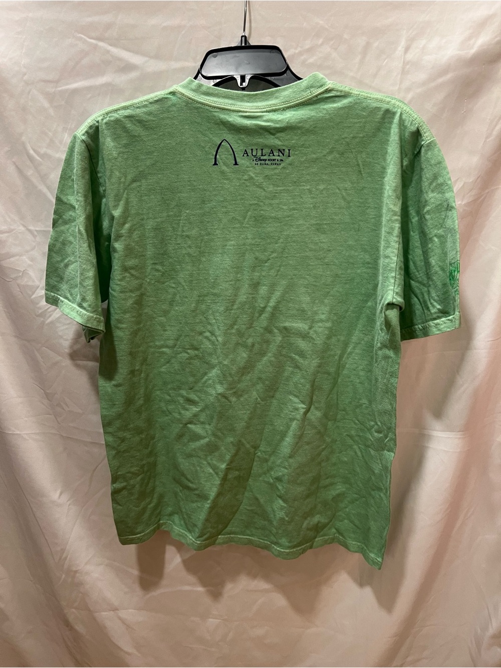 Disney Green Aloha Life Mickey & Minnie Graphic Tee - Picture 7 of 9